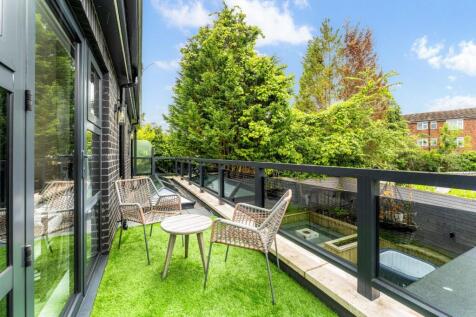 10 LAWTON AVENUE-51.jpg