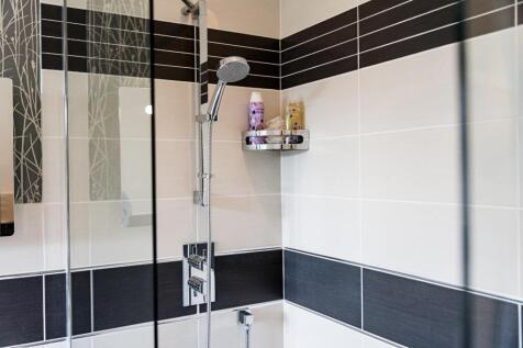 42 Moss Lane, SK7 1RD-38.jpg