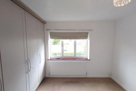 Larkfield bed 4.jpg