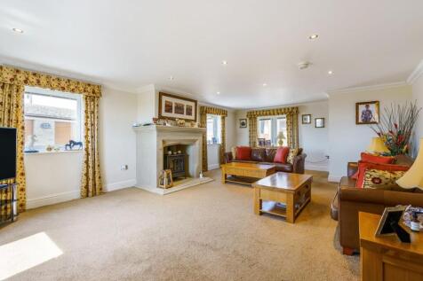 90682_Highfield-House-Cross-Lane  (17)_low.jpg