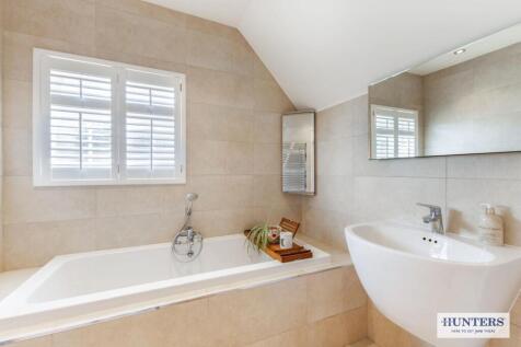 91539_46 Westgate Guiseley (23) - Copy_low.jpg