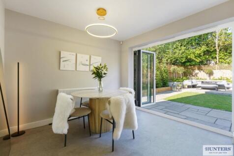 91839_4-Ings-Grove-Guiseley-Leeds  (11) - Copy_low