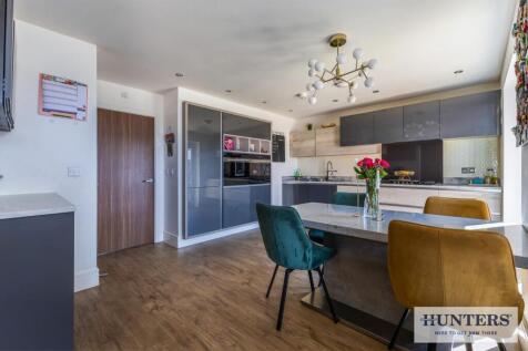 92179_17 West Wood    (8) - Copy_low.jpg