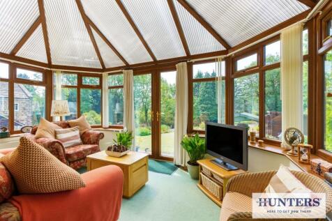 93787_39 Gill Lane Yeadon (16) - Copy_low.jpg
