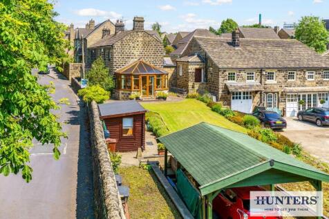 93787_39 Gill Lane Yeadon (2) - Copy_low.jpg