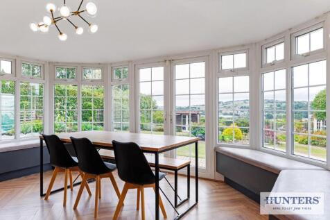 95745_22 Ridgeway Guiseley (13) - Copy_low.jpg