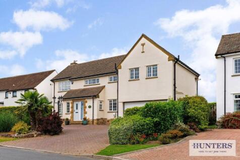 95745_22 Ridgeway Guiseley (2) - Copy_low.jpg