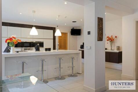 96880_Greenacres-Esholt-Avenue-Guiseley (15) - Cop