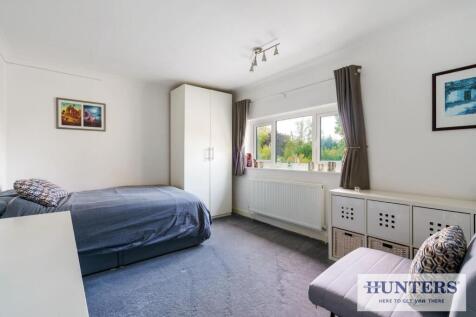 98335_62-Westgate-Guiseley  (14) - Copy_low.jpg