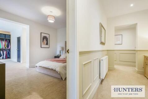 98485_18-Belmont-Grove-Rawdon (14) - Copy_low.jpg