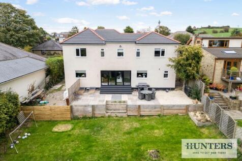 98485_18-Belmont-Grove-Rawdon (24) - Copy_low.jpg