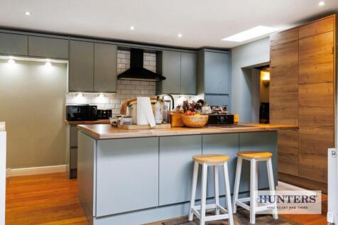 96162_12-Micklefield-Lane-Rawdon (17) - Copy_low.j