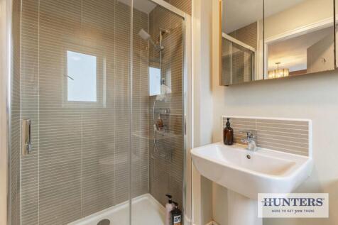 100533_46-Brompton-Drive-Bradford (19) - Copy_low.