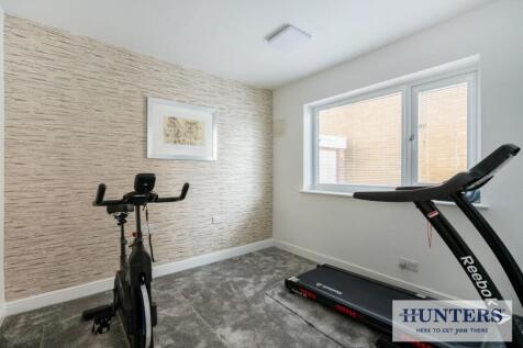 100593_1 Peasehill Close Rawdon (13) - Copy_low.jp