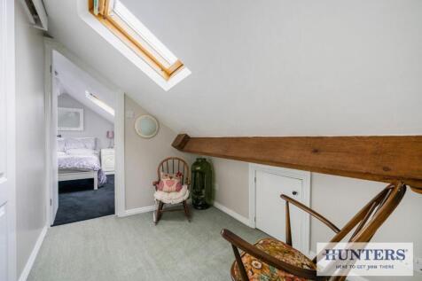 100593_1 Peasehill Close Rawdon (16) - Copy_low.jp