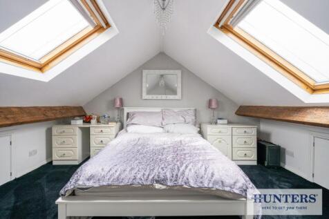 100593_1 Peasehill Close Rawdon (17) - Copy_low.jp