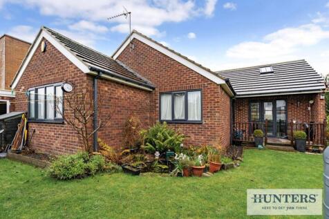 100593_1 Peasehill Close Rawdon (24) - Copy_low.jp