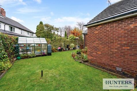 100593_1 Peasehill Close Rawdon (25) - Copy_low.jp