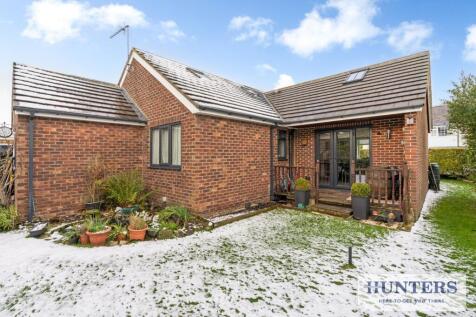 100878_1 Peasehill Close Rawdon-11 - Copy_low.jpg