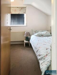 65ecb170-bed 204.jpg