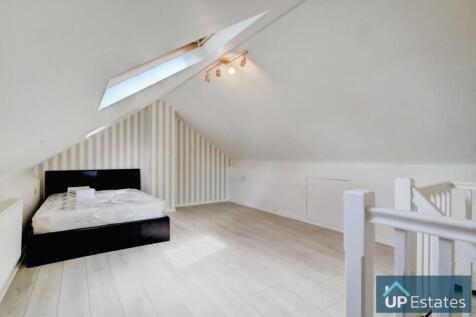LOFT SPACE