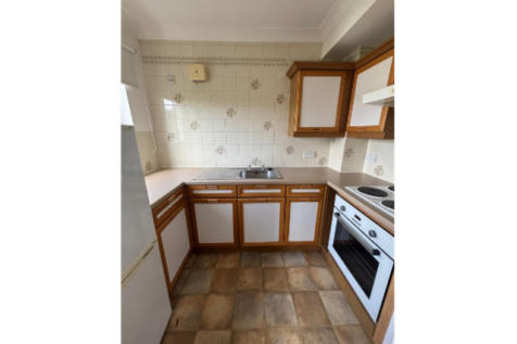 Flat 31 Kitchen (2)