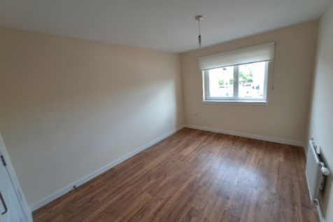 8 Ellerslie Path