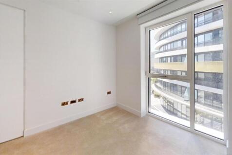Cascades-White-City-Bedroom 3.jpg