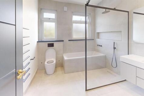 Oaklands-Road-Mortlake-SW14-Bathroom