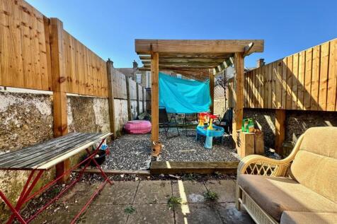 Garden 1.jpg
