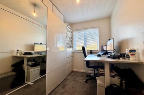 Bedroom 2.jpg