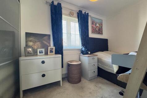Bedroom 2.jpg