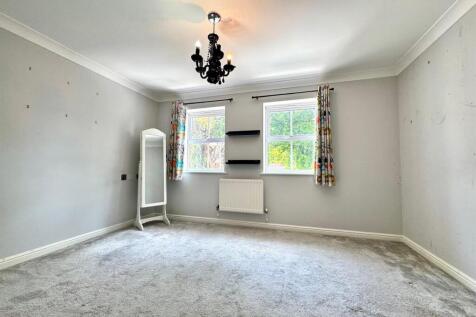 Bedroom 2.jpg