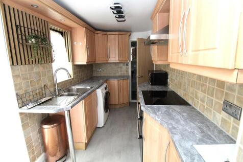 Kitchen.JPG
