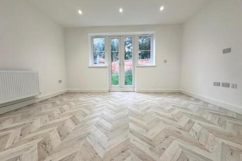 WhatsApp Image 2025-10-10 at 5.14.49 PM (4).jpeg