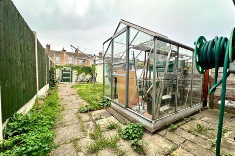 Garden 1.jpeg