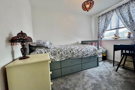 Bedroom 2.jpg