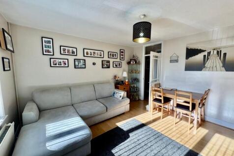 WhatsApp Image 2025-10-28 at 5.17.10 PM (2).jpeg