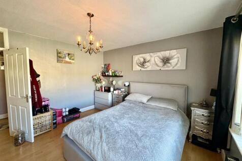 WhatsApp Image 2025-10-28 at 5.17.10 PM (7).jpeg