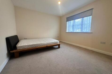 WhatsApp Image 2025-11-13 at 12.49.26 PM (2).jpeg