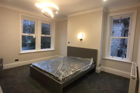 Bedroom pic 3.jpg