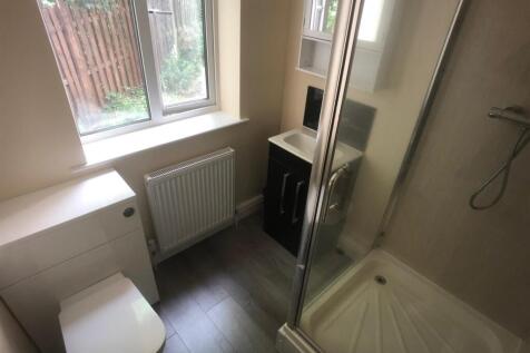 Shower room.jpg