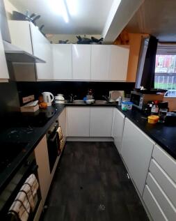 Kitchen 6.jpg