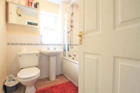 Family Bathroom/ WC