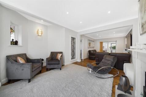 Through Lounge