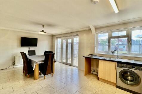 Kitchen/ Diner