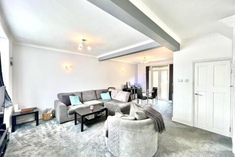 Through Lounge