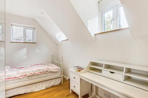 Pebble Cottage 32...