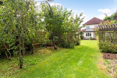 15 Mill Road 2840...