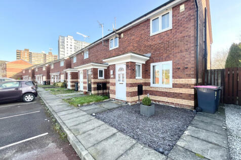 Immaculately Presented Two Bedroom House